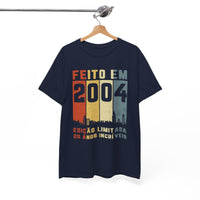 Camiseta Personalizada de Cumpleaños 2004 - Hecho en 2004 - Bliss Birthday Shirts - Royal - S